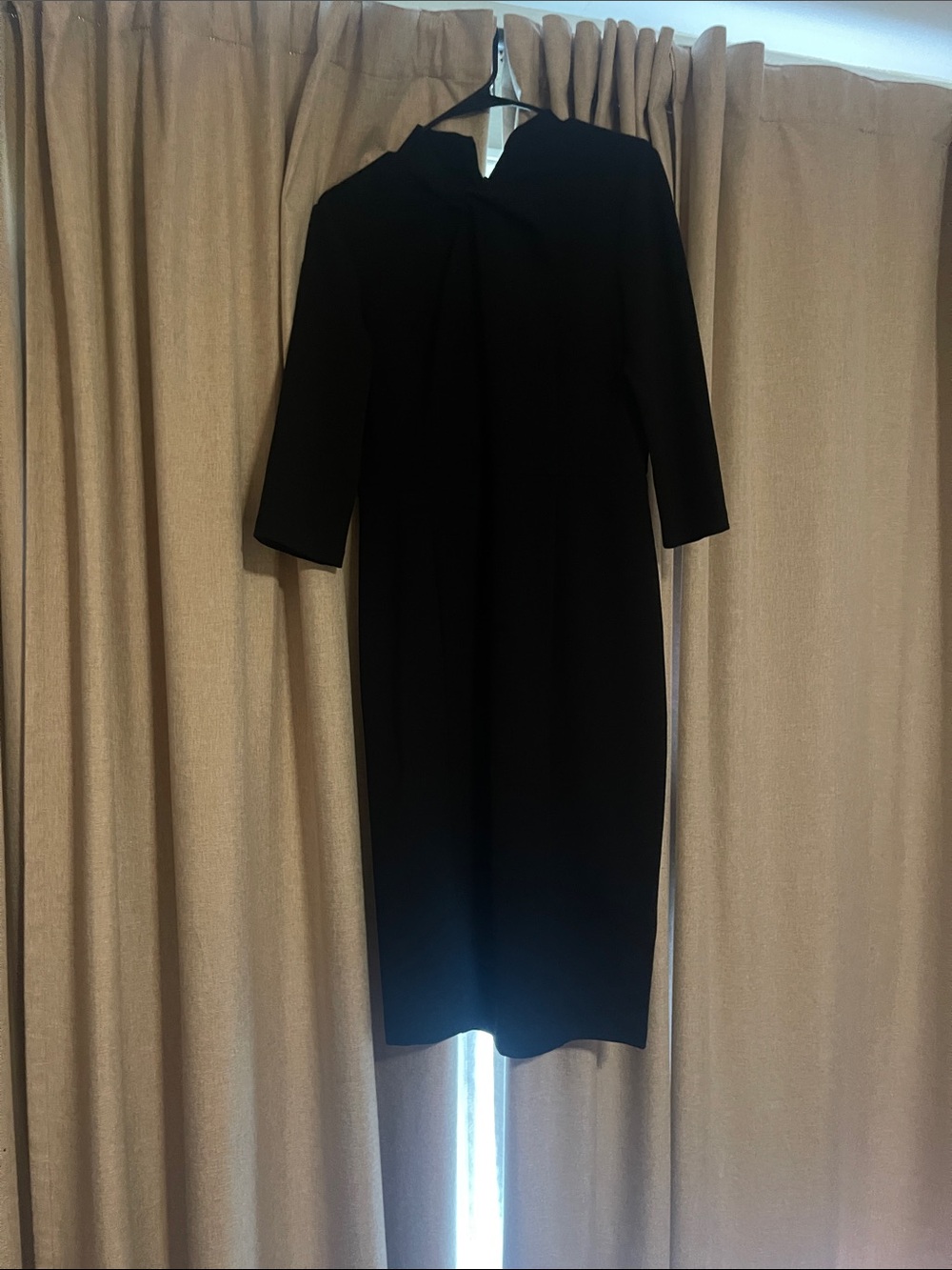 Donna Morgan Black Midi Sheath Dress